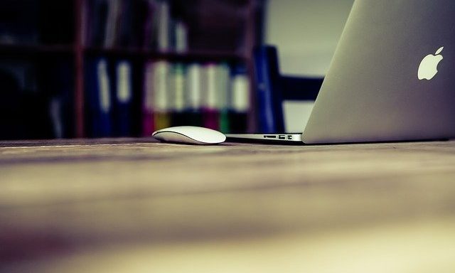 多くの企業が導入している”フリーアドレス”とは